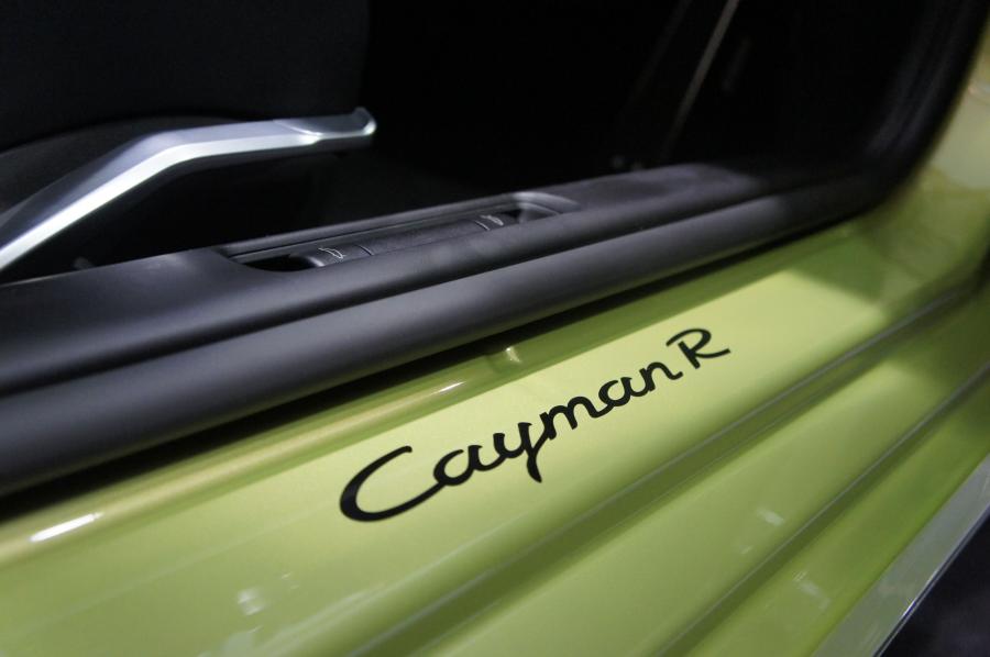  Porsche Cayman R 2011 года  (фото 152 из 214)